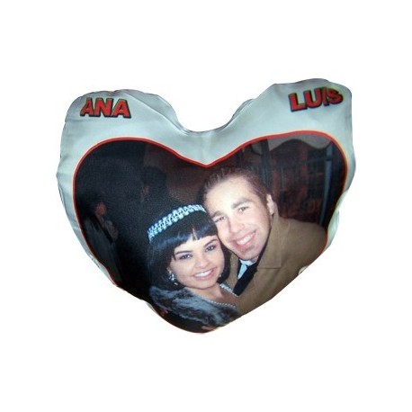 Cojín corazón personalizado con fotos